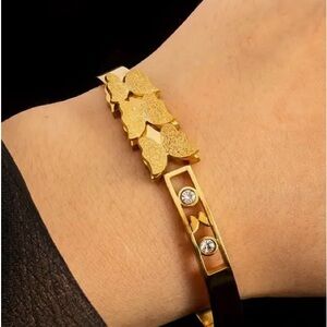 1pc Butterfly Rhinestone Design Bracelet, Stainless Steel Bangle For Women
